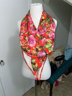 Zara orange Floral bodysuit